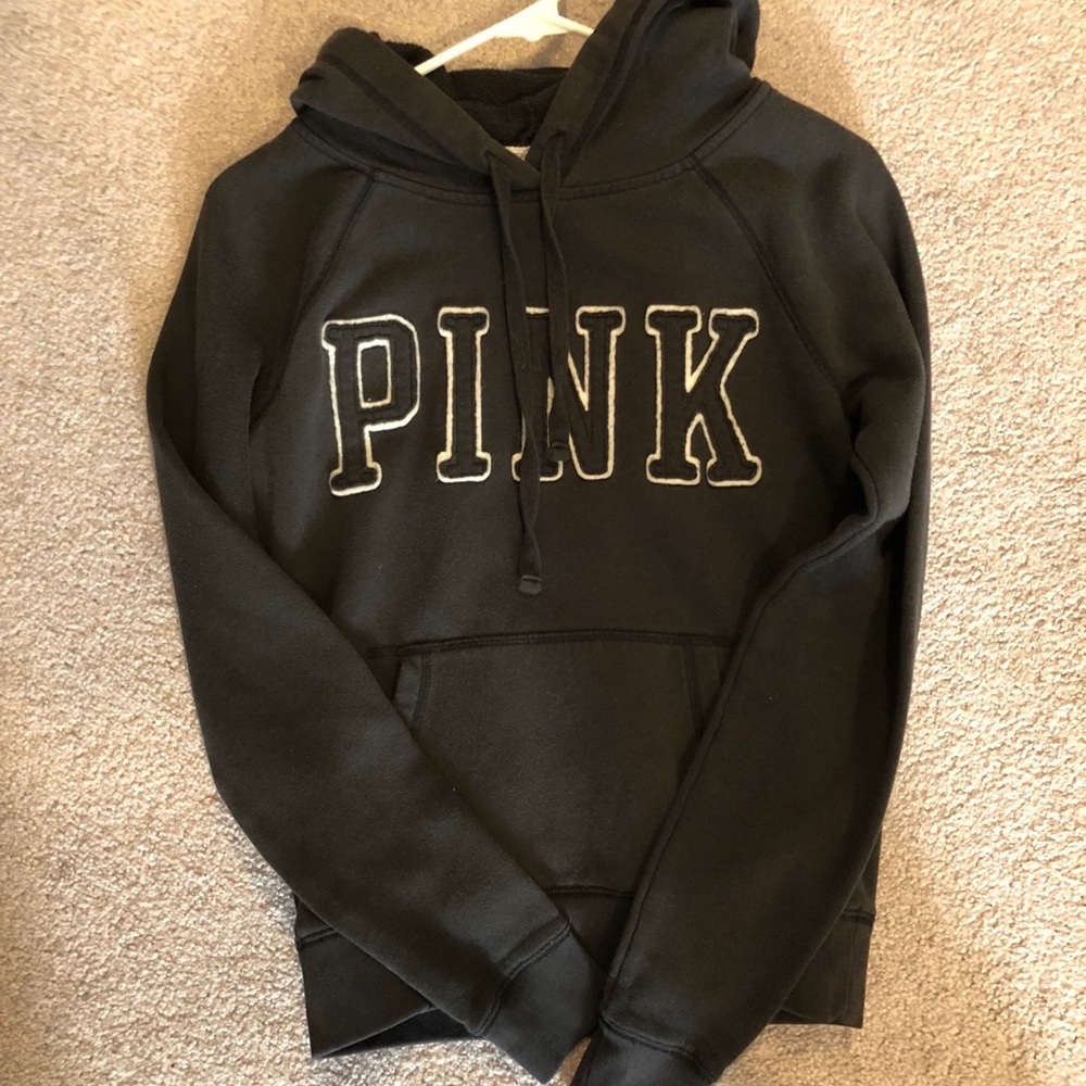VS pink hoodie